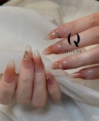 -QHOUSE美甲美睫