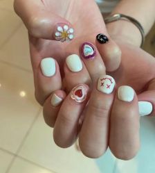 -Meet Nail 美睫·美甲