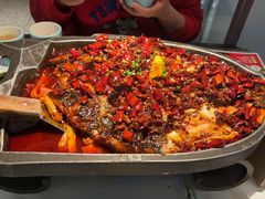 -江边城外烤全鱼(世茂广场店)