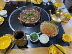 -银同牦牛肉火锅