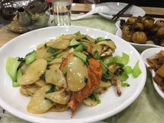 白蟹炒年糕-红灯笼龙凤饭店(宁波老字号店)