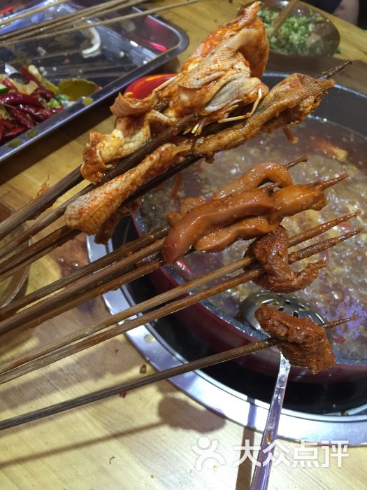 辣番茄老成都砂锅串串麻辣无骨鸭掌图片 - 第4张