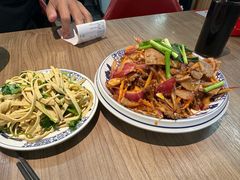 -兰州陈记牛肉面 ·烧烤· 铜锅涮肉(万达店)