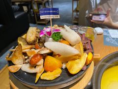-一朵菌·野生菌探索家火锅(南亚店)