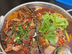 -胖娃古镇鸡杂·黑金冠(磁器口总店)