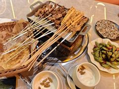 -沪上名羊天下•烤羊腿•东北烧烤•小龙虾(浦东直营总店)