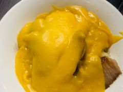 猪颈肉芝士捞公仔面-新记餐厅(香槟大厦店)