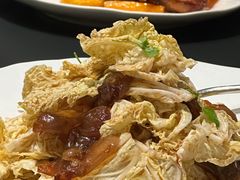 -鞍山大白鲨美食酒店