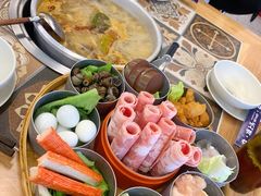 -顶上头·螺蛳火锅(五一新村店)