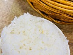 -愉肴麻辣香锅(中山路店)