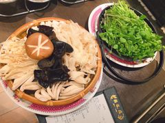 -囍凤楼·粤菜·点心·火锅(温特莱店)