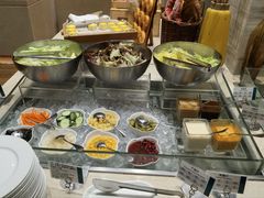 -上海虹桥君丽假日酒店(娄山关路地铁站店)