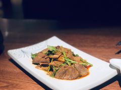 彝家手撕美人椒牛肉-云海肴·汽锅鸡·云南菜(领展购物广场·中关村店)