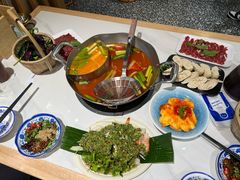 -王奋斗贵州酸汤牛肉火锅