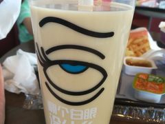-麦当劳(展览路店)