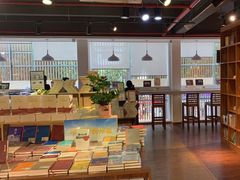 -新华书店(解放路店)