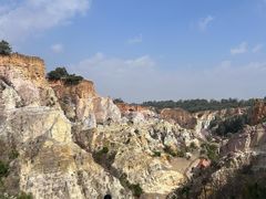 -彩色沙林风景区