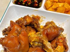 -老周家酱卤猪蹄私房菜(克拉玛依西街店)