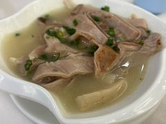 -万山楼海鲜酒家·二十三年老字号