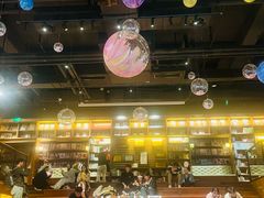 -半山书局(新世纪商城店)