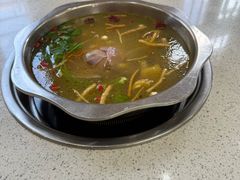 -乙丙丁正宗昭通天麻火腿鸡(总店)