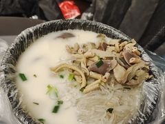 -津津老鸭粉丝馆(正东路店)