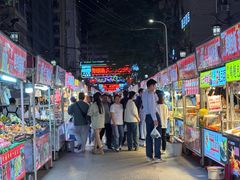 -正宁路小吃夜市