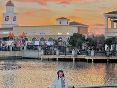 -百联奥特莱斯广场(南京店)