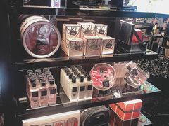 -Victoria's Secret(杭州湖滨银泰in77店)