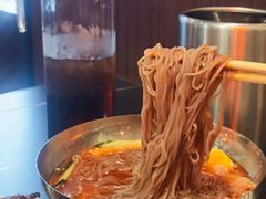 -许哥东北烧烤·铁丳烤串·宫后夹肉(繁花中心店)