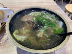 -小魔童·鲜切牛肉粉(时尚天河东区店)