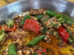 -大石鼓山庄·珠海第一烧猪