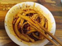 -中和裴氏蹄花(府河路店)