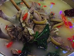 -泸沽肴(泸沽湖大洛水村农村信用社旁店)