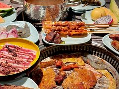 -金滏山·烤肉海鲜火锅自助(襄阳万达店)