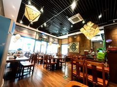 -秦香陕西食府(华贸天地店)