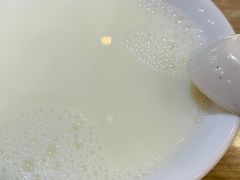 热豆浆-老上海里弄味道(知春路店)