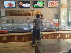 柜台-清真聚陇缘美食餐厅(南横东街店)
