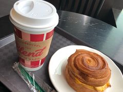 -星巴克(杭州银泰城西一店)