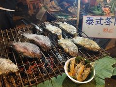 -周日夜市