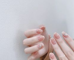 -情同手足美甲美睫