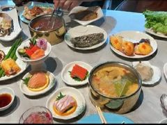-雍容荟帝王蟹活龙虾展台自助(IFS黑金店)