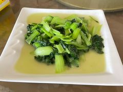 -领鲜土菜馆