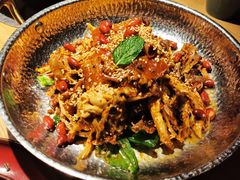 手撕扁担鸡-吃饭皇帝大(解放西路店)