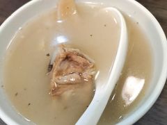 -新记美食(关闸店)
