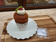 -VERIE BAKEHOUSE