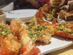 -雍和会海鲜姿造自助(湖东路店)