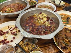 -天天沸腾(东港路店)