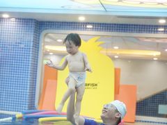 -戊辰亲子游泳俱乐部
