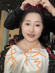 -城市花园婚纱摄影